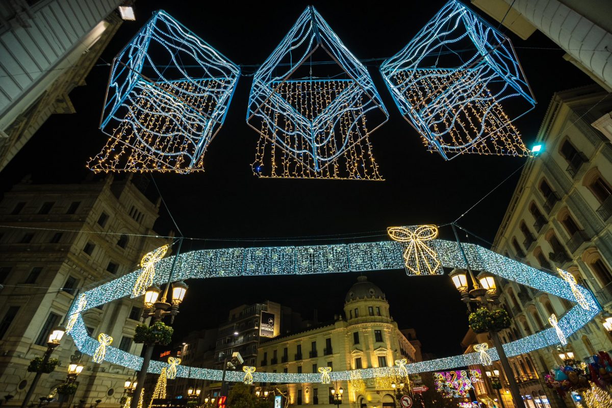 8 planes por Granada para Diciembre