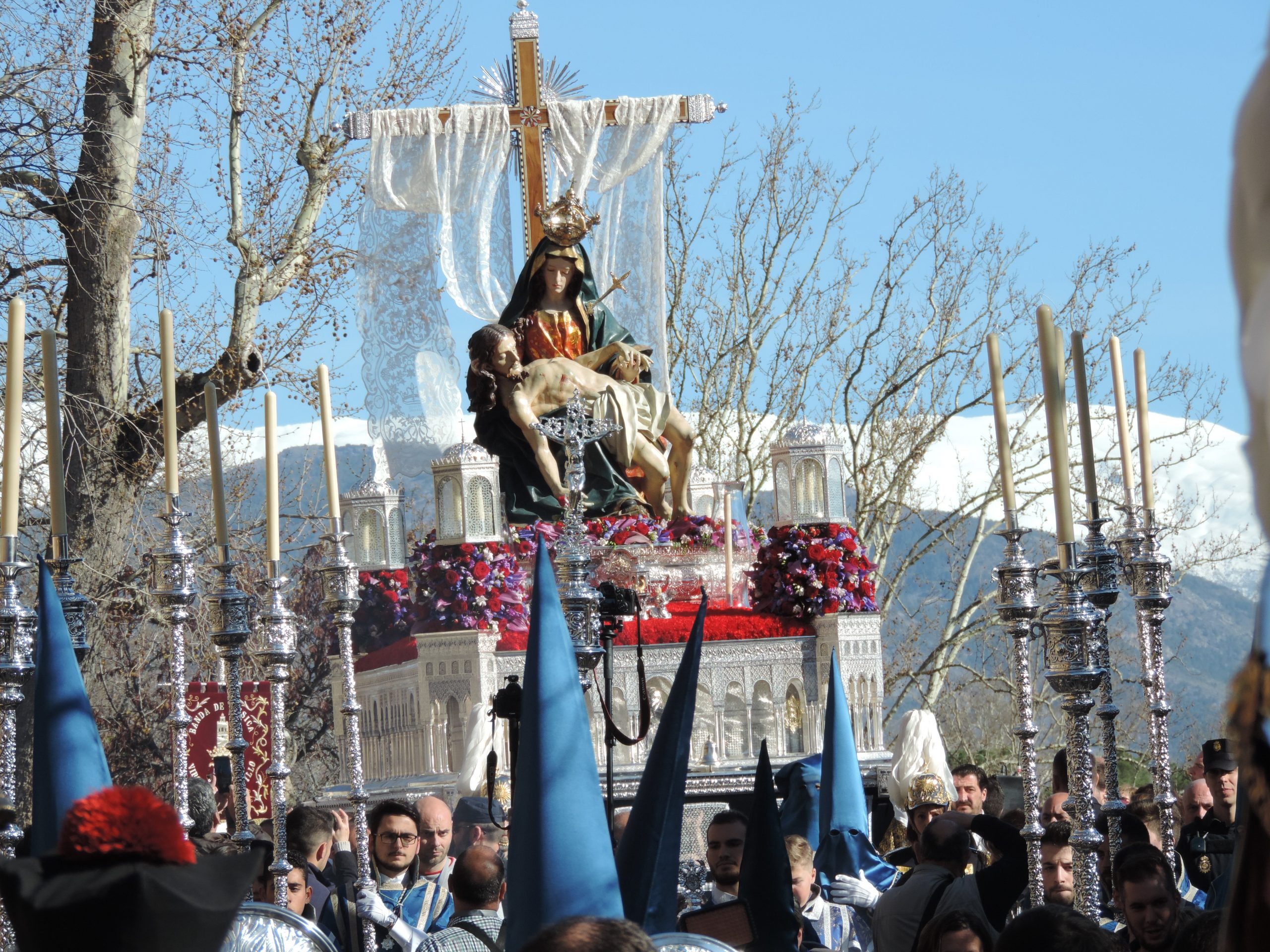 Descubre la magia de la Semana Santa de Granada