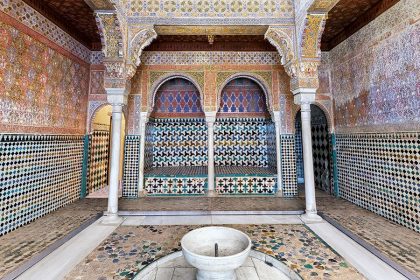 Belleza y tradición de los azulejos mozárabes