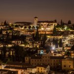Descubre los encantos del verano en la mágica Granada