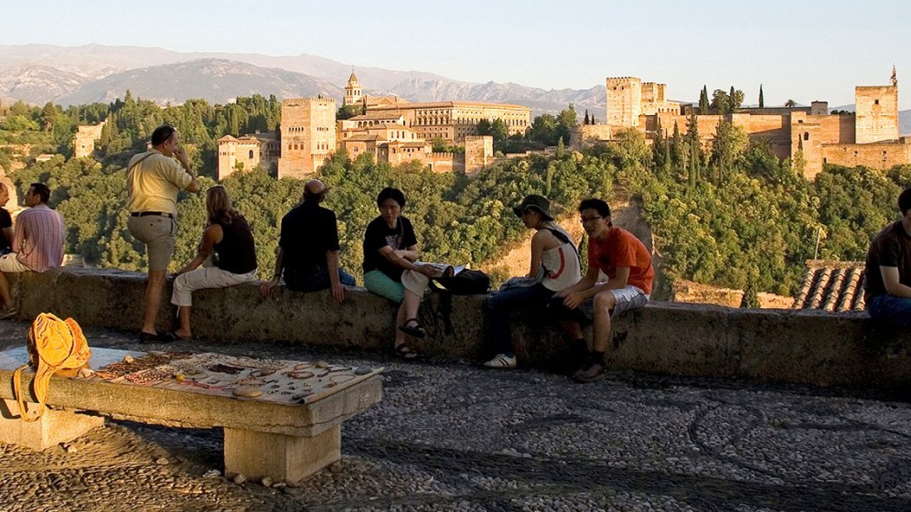 Descubre la magia de la Alhambra