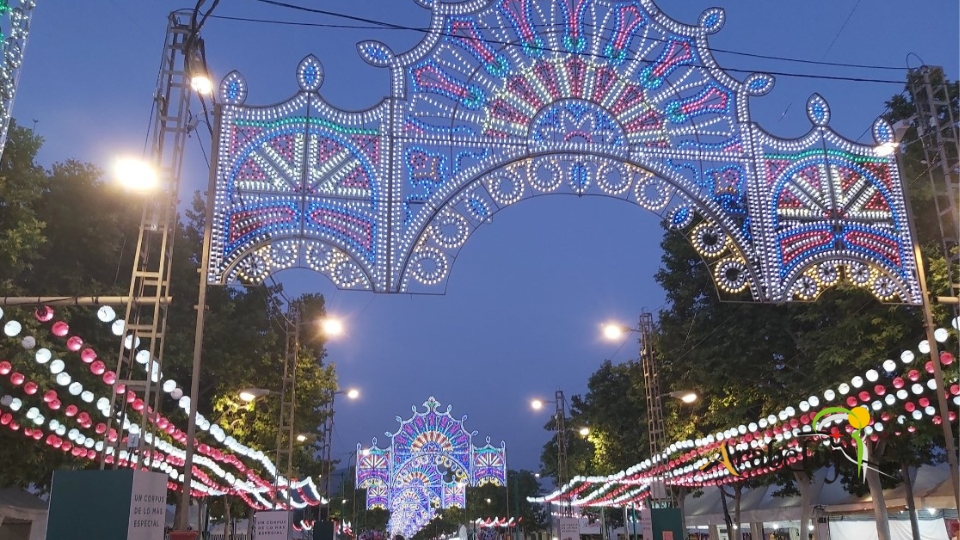 Prepara tu viaje a la feria de Granada